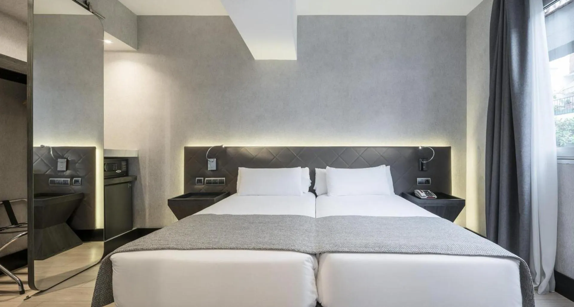 Hotel Ilunion Bel-Art Barcelona