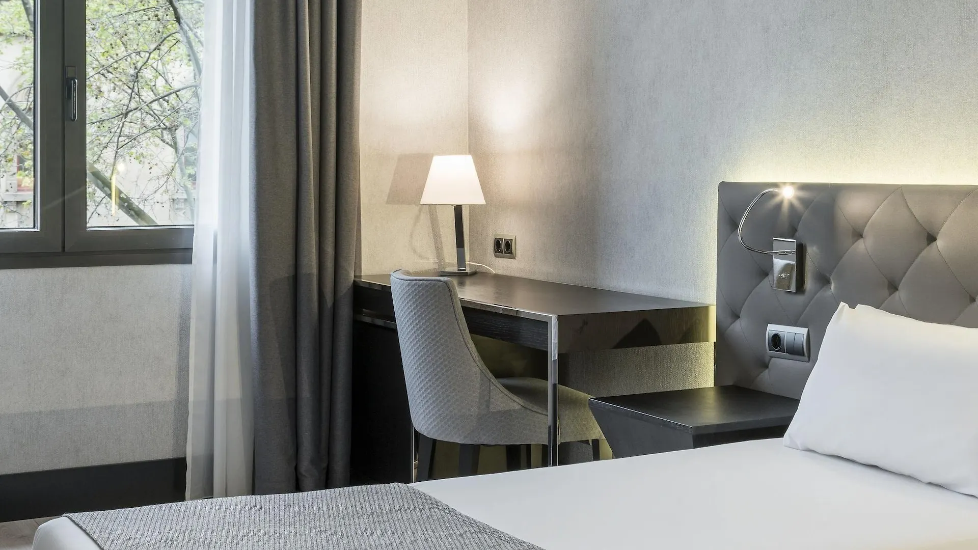 Ilunion Bel-Art Hotel Barcelona