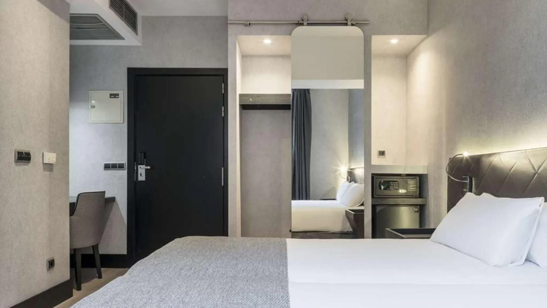 Ilunion Bel-Art Hotel Barcelona
