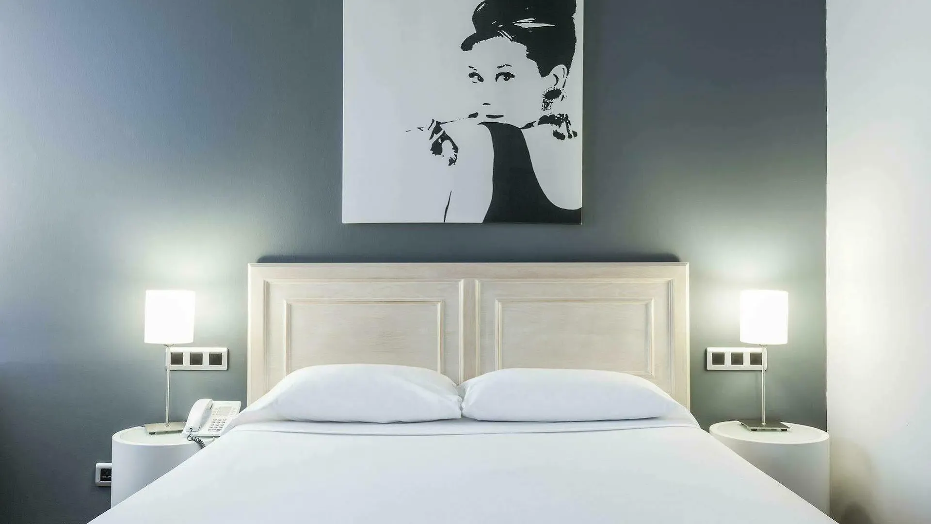 Ilunion Bel-Art Hotel Barcelona 4*,  Spain